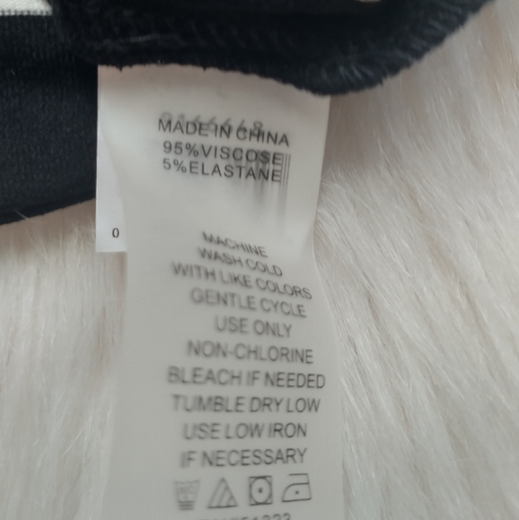 Vice Camuto Top - Picture 5 of 5